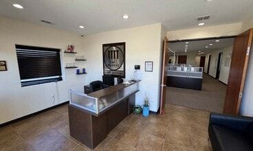 12236 Cutten Rd, Houston, TX for lease Interior Photo- Image 1 of 5