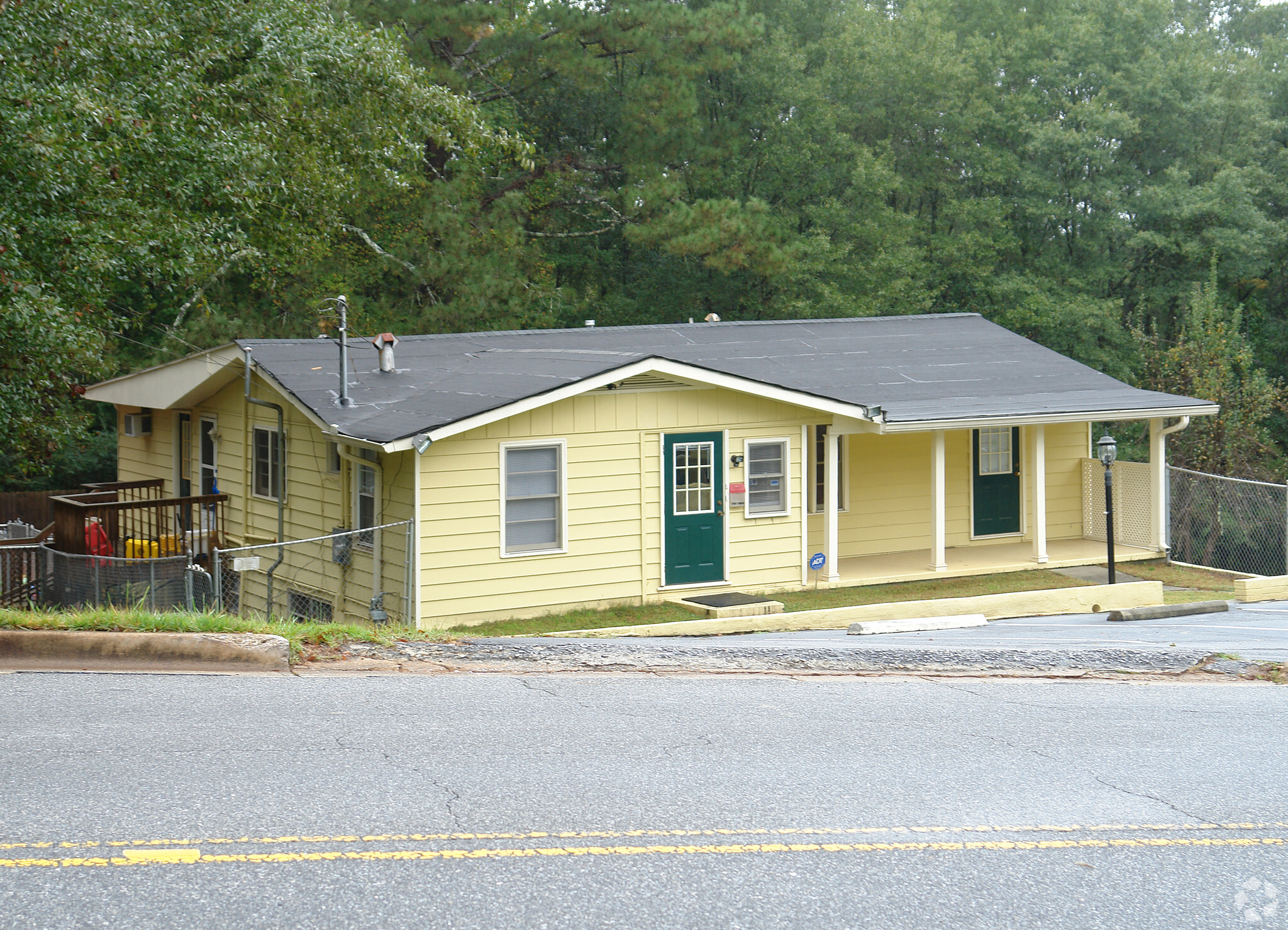 816 Stewart St, Carrollton, GA for sale Primary Photo- Image 1 of 1