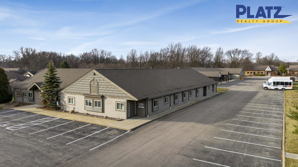 120 Westchester Dr, Youngstown, OH for lease - Building Photo - Image 1 of 7