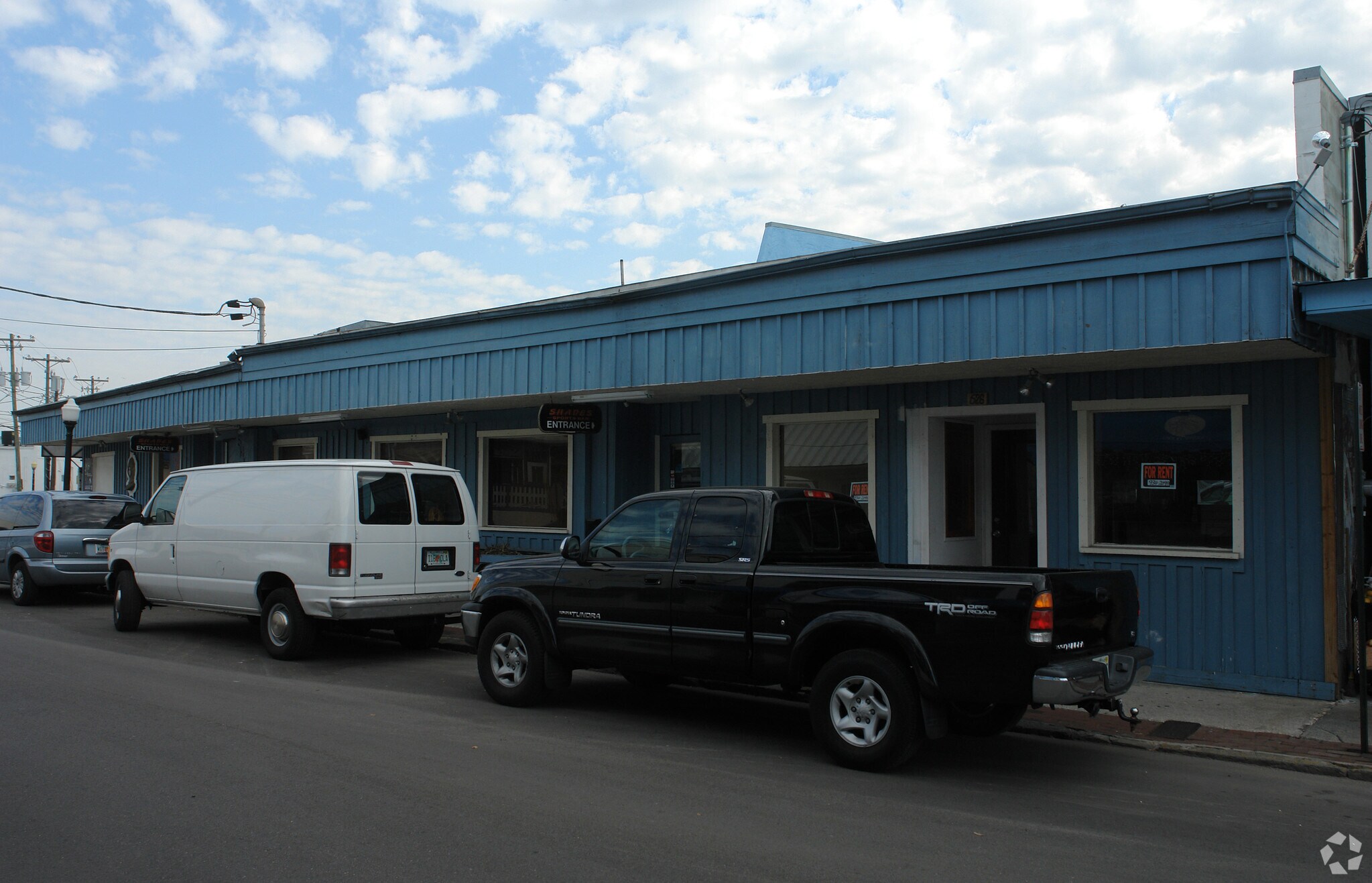 526 Athens St, Tarpon Springs, FL for sale Primary Photo- Image 1 of 1