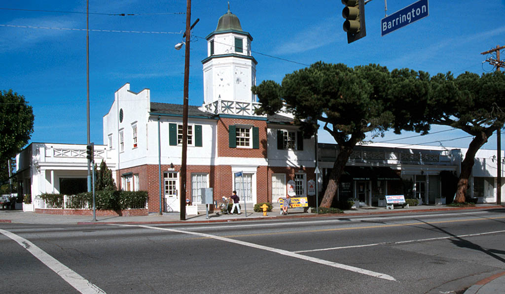 2850-2852 S Barrington Ave, Los Angeles, CA for sale Primary Photo- Image 1 of 6