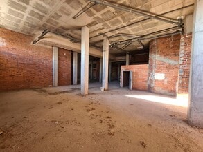 Retail in Figueres, Gerona for lease Interior Photo- Image 1 of 3