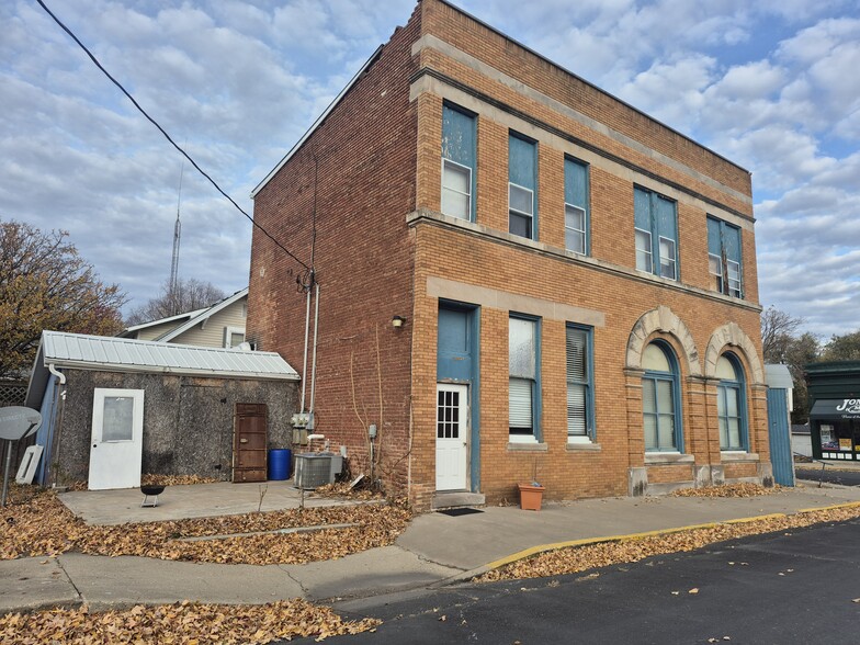 200 W Editor St, Ashland, IL for sale - Primary Photo - Image 1 of 2