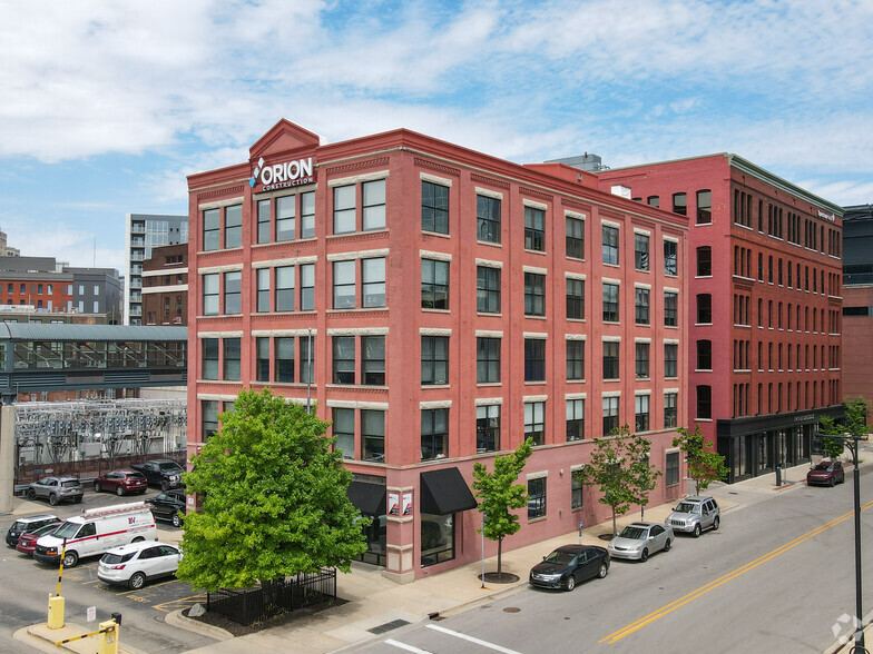 32 Market Ave SW, Grand Rapids, MI for lease - Primary Photo - Image 1 of 7