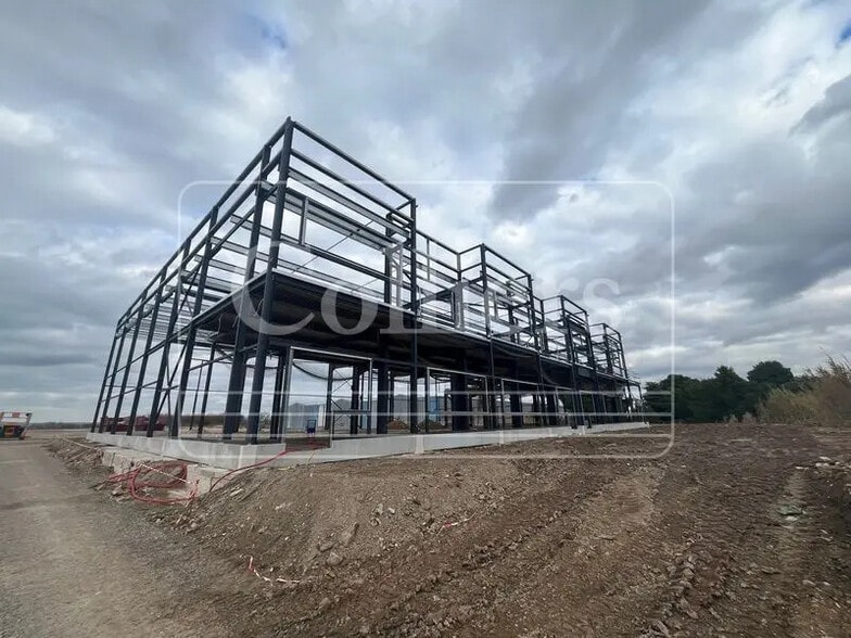 Flex in Marignane for sale - Construction Photo - Image 2 of 16