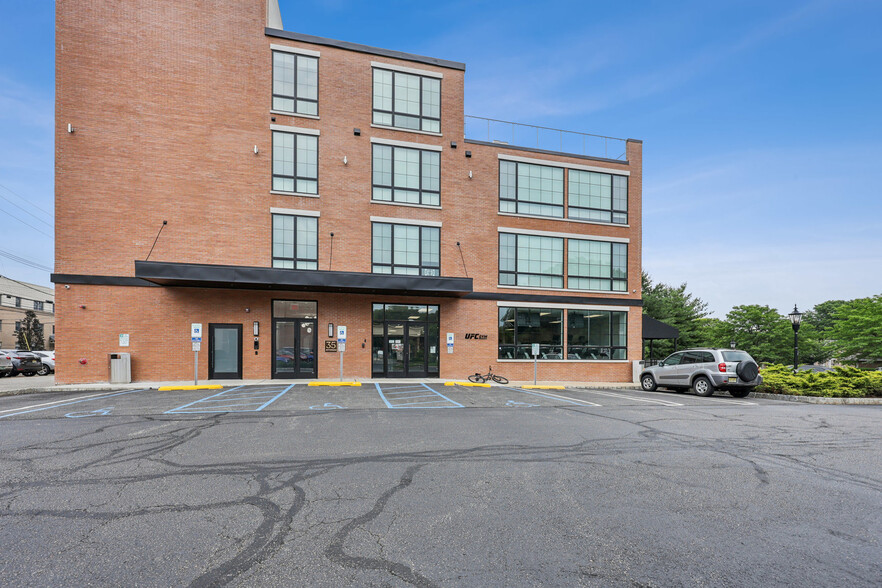 35 Jefferson Ave, Westwood, NJ for lease - Building Photo - Image 1 of 7