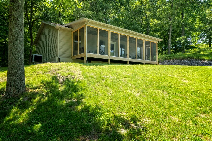 1825 Bald Knob, Alto Pass, IL 62905