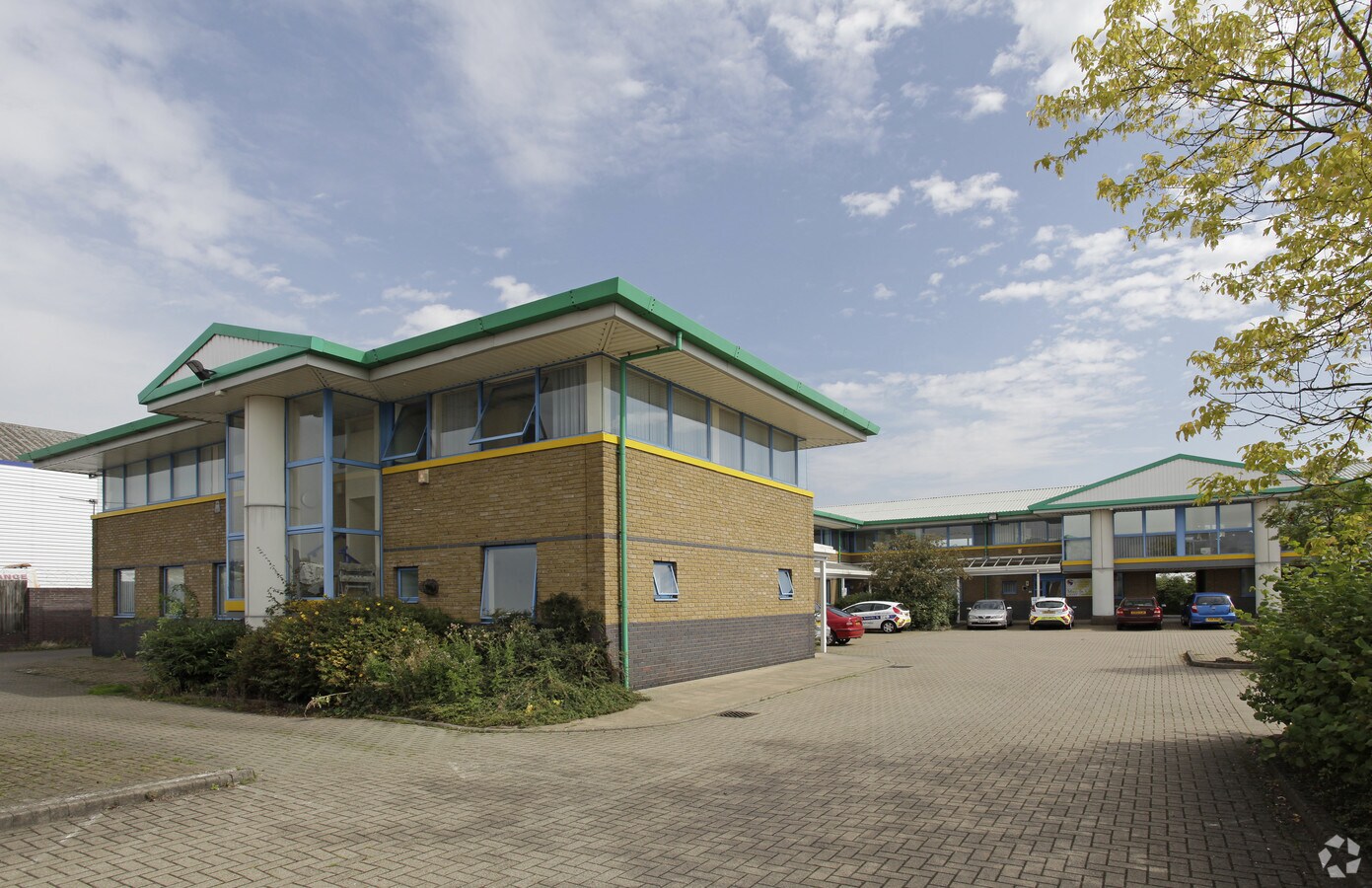 Warley St, Upminster, RM14 3PJ