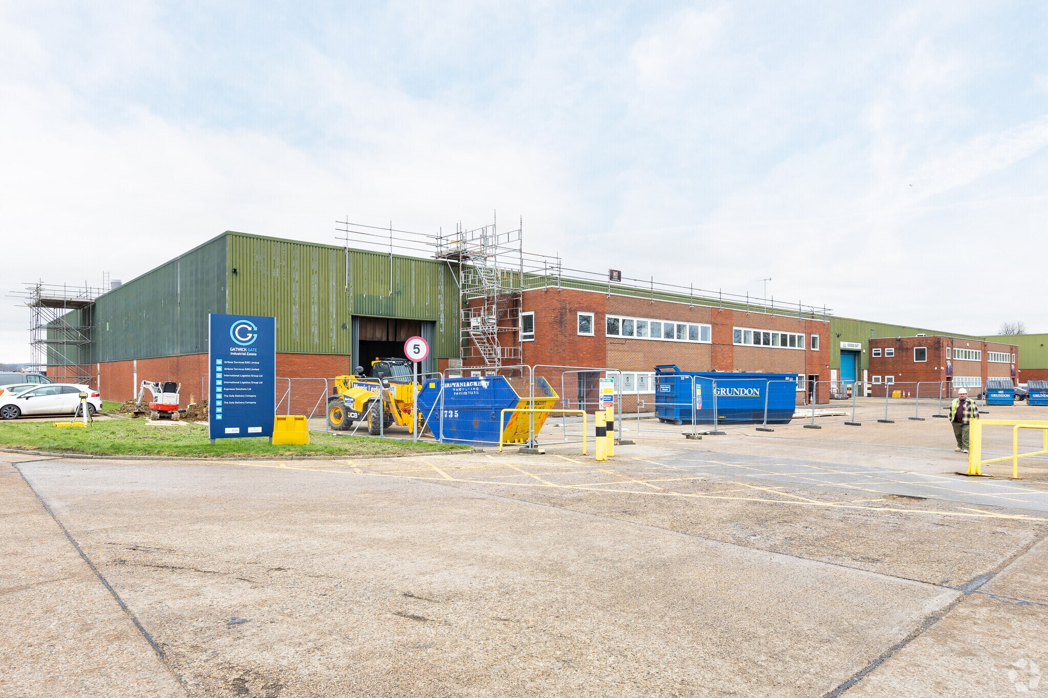 Charlwood Rd, Lowfield Heath for sale Primary Photo- Image 1 of 1