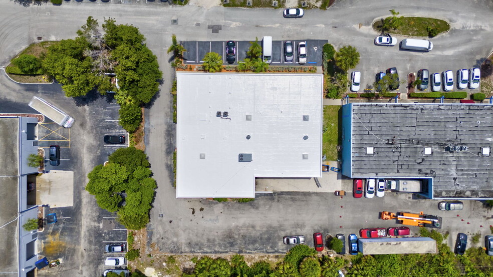 2891 NW 22nd Ter, Pompano Beach, FL for lease - Aerial - Image 2 of 13