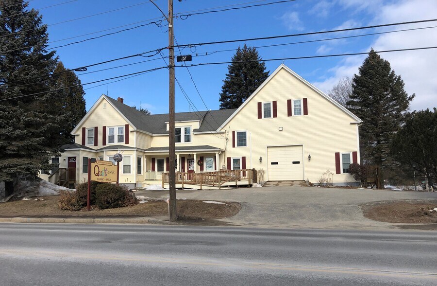 909 Minot Ave, Auburn, ME for sale - Primary Photo - Image 1 of 1