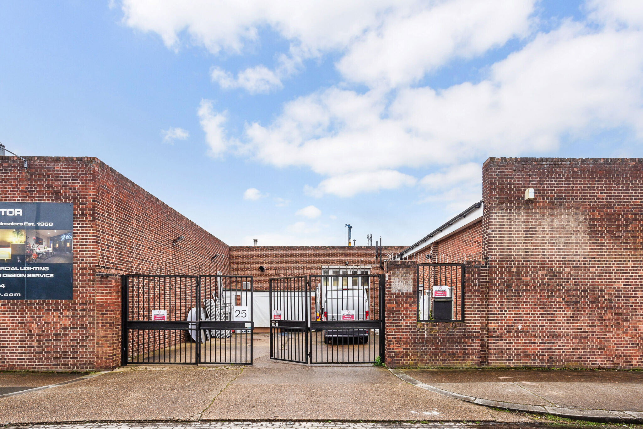 25 Lydden Rd, London for sale Building Photo- Image 1 of 12