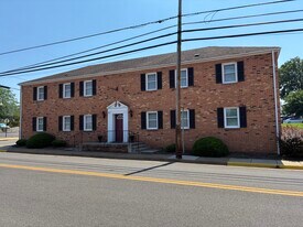 301 S West St, Culpeper VA - Loft