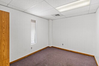 725 Desert Flower Blvd, Pueblo, CO for lease Building Photo- Image 2 of 10