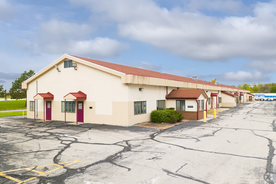 15430 Andrews Ave, Kansas City, MO for lease - Primary Photo - Image 1 of 4