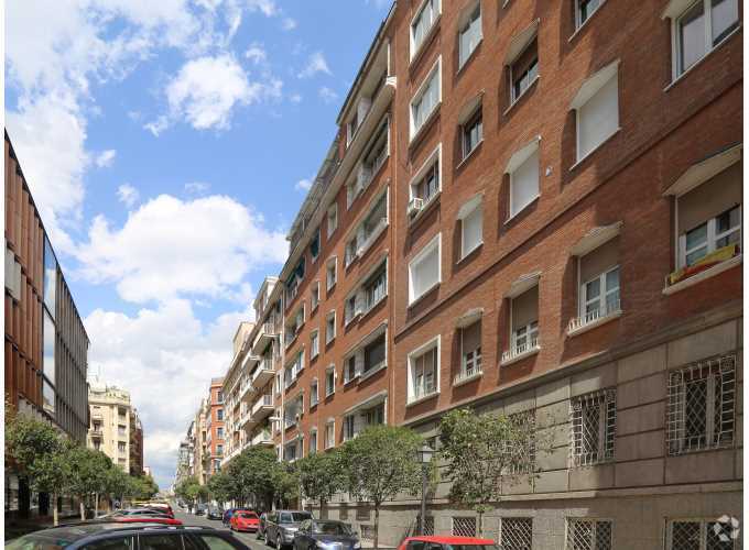 Calle Lagasca, 102, Madrid, Madrid for sale Primary Photo- Image 1 of 1