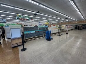 2100-2130 E Highland Ave, San Bernardino, CA for lease Building Photo- Image 2 of 6