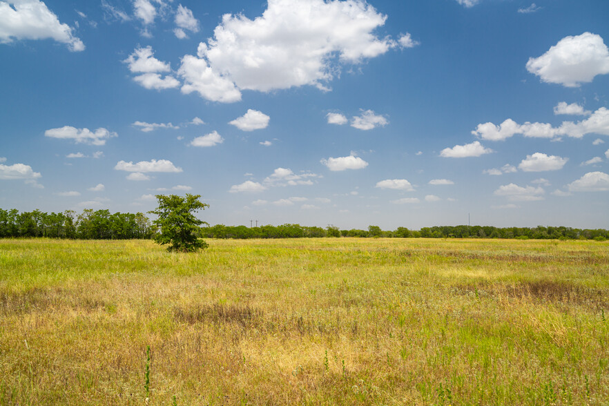 1011 FM 933, Aquilla, TX for sale - Primary Photo - Image 2 of 21