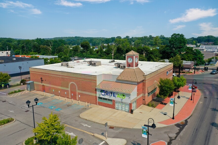 101 S Main St, Newark, NY for sale - Building Photo - Image 2 of 6