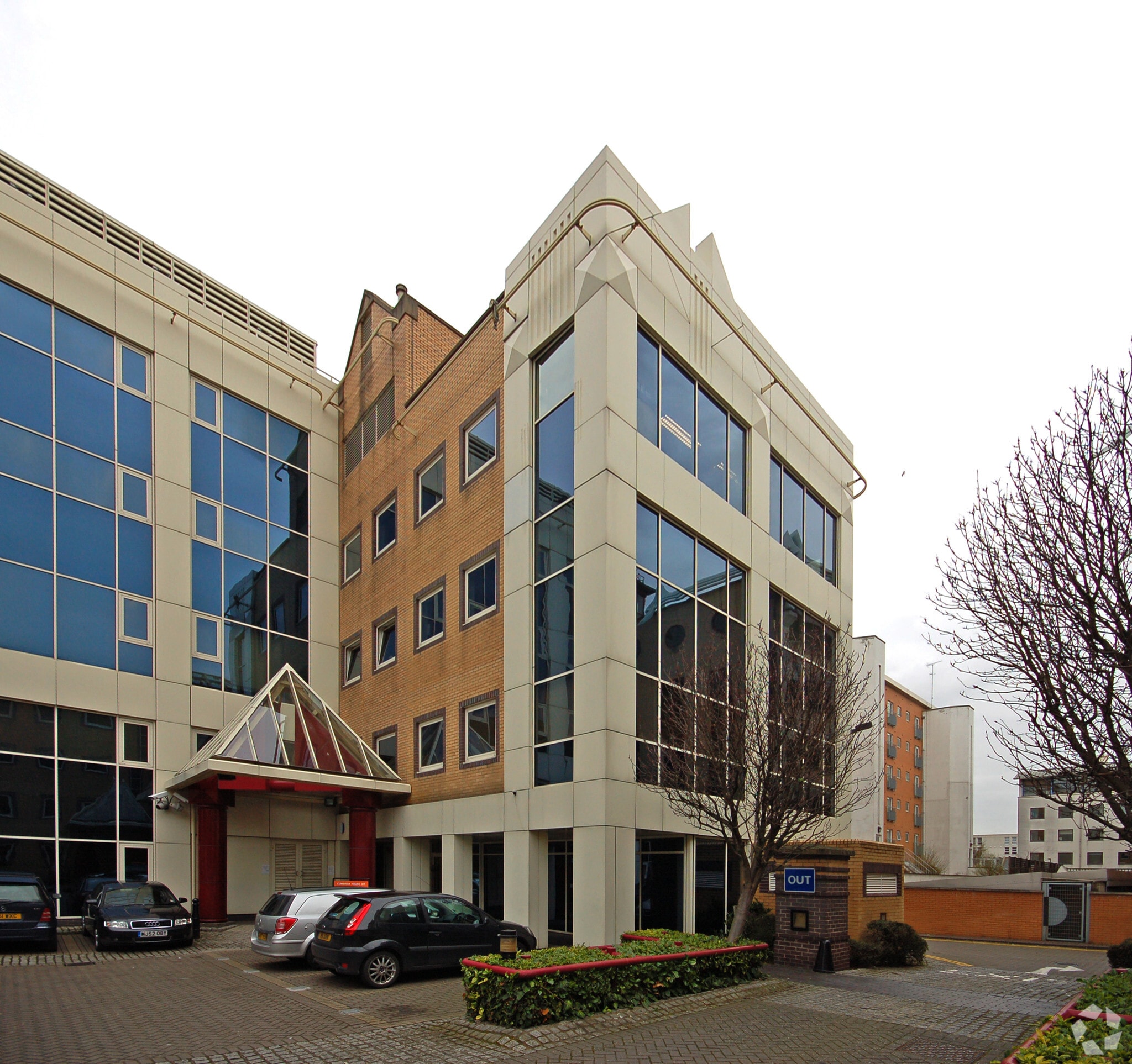 217 Marsh Wall, London for lease Primary Photo- Image 1 of 4