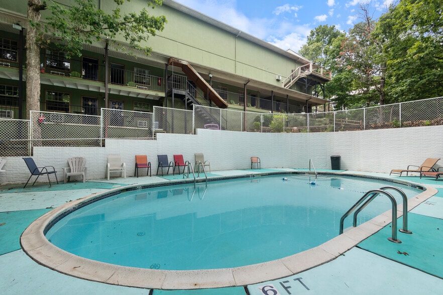 3031 E Van Buren, Eureka Springs, AR for sale - Building Photo - Image 3 of 42