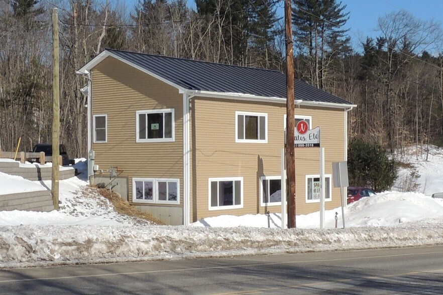 570 Laconia Rd, Tilton, NH 03276