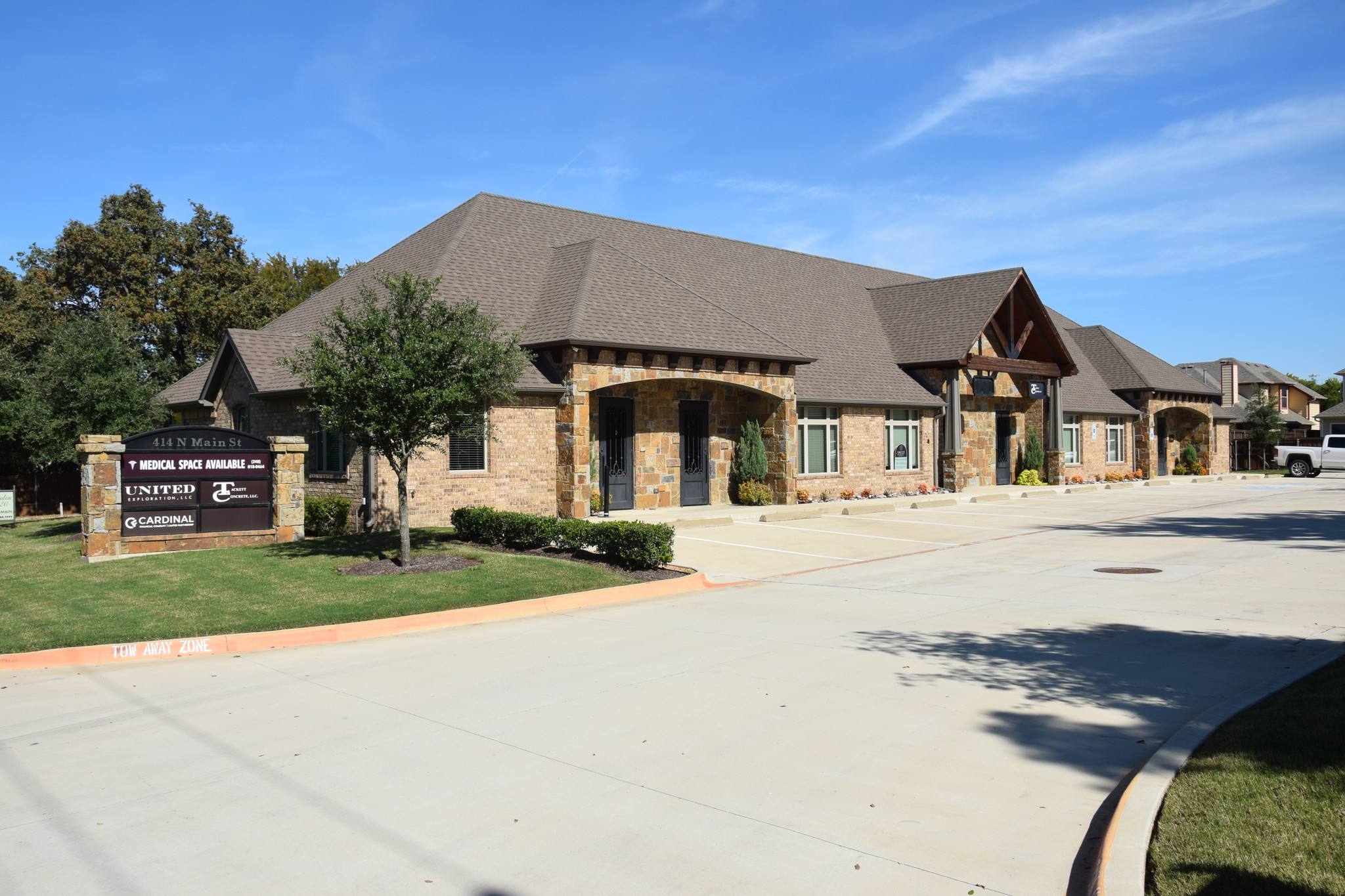 414 N Main St, Grapevine, TX for sale Building Photo- Image 1 of 1