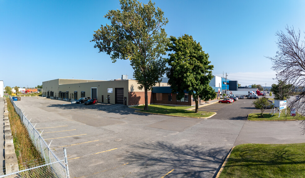 830 Av Godin, Québec, QC for lease - Building Photo - Image 2 of 3