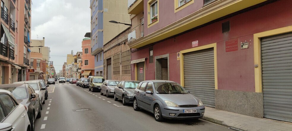 Ardiaca Pere Esplugues, Alzira, Sagrada Familia, 135, Alzira, Valencia for sale - Building Photo - Image 2 of 23