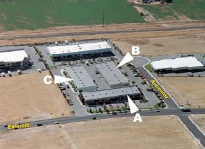 9941-9955 Emerald St, Boise, ID for lease - Building Photo - Image 2 of 9