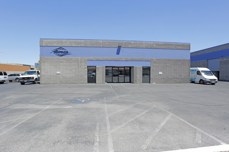 3430 Polaris Ave, Las Vegas, NV for sale - Building Photo - Image 3 of 11
