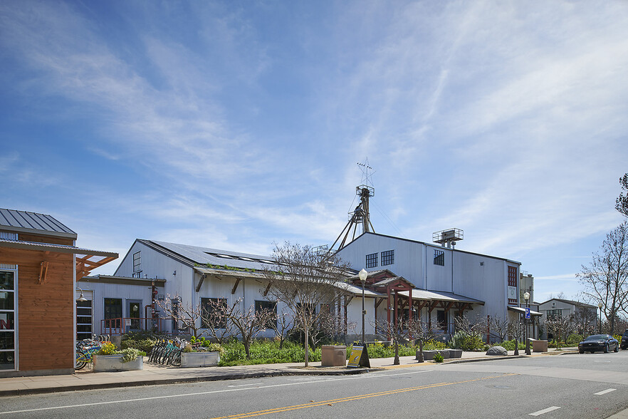 17500 Depot St, Morgan Hill, CA for lease - Building Photo - Image 1 of 9