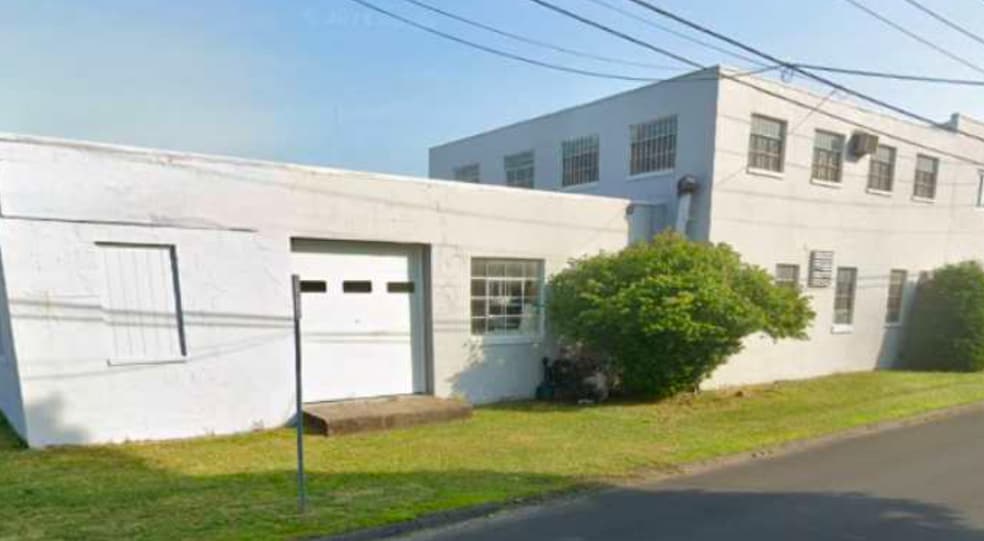 151 Heywood Ave, West Springfield, MA for lease - Building Photo - Image 3 of 4