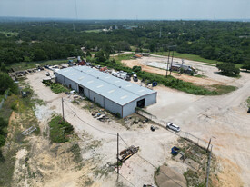 207 Samuel Dr, Weatherford TX - Warehouse