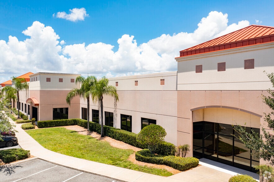 9402-9432 Camden Field Pky, Riverview, FL for sale - Primary Photo - Image 1 of 1