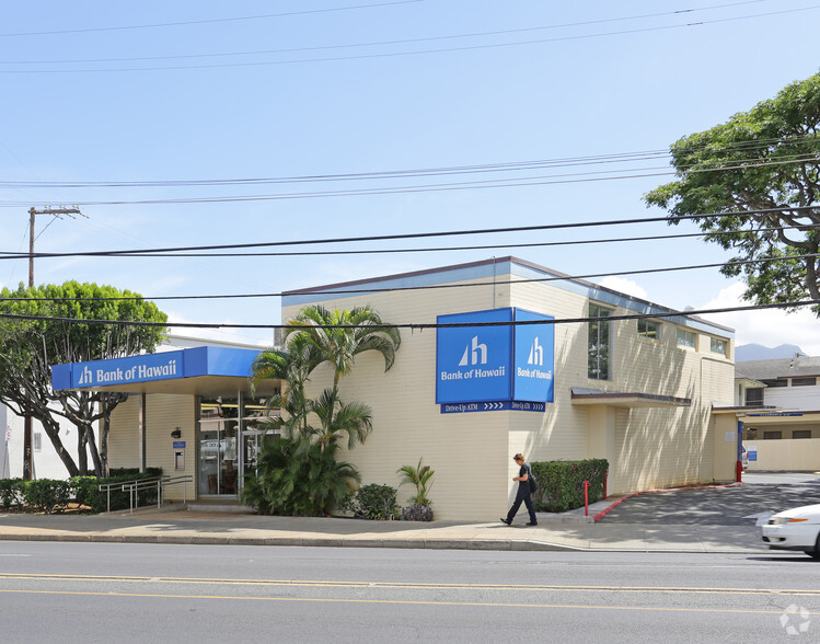 1950 N King St, Honolulu, HI for lease - Primary Photo - Image 1 of 4