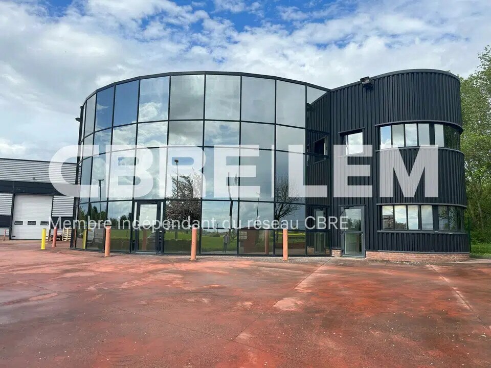 Office in Préaux for lease Building Photo- Image 1 of 6