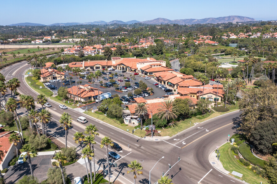 16077-16095 San Dieguito Rd, Rancho Santa Fe, CA for lease - Building Photo - Image 1 of 9