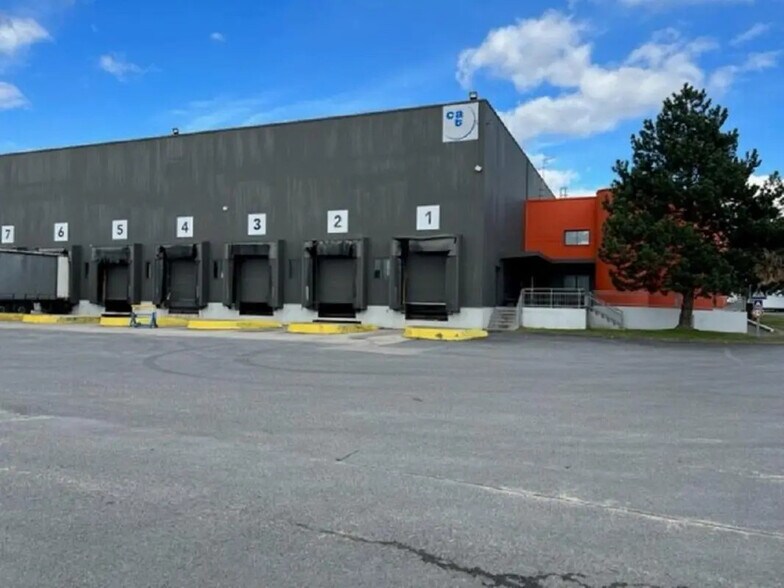 Industrial in Montsoult for lease - Building Photo - Image 2 of 10