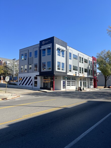 401 E Martin Luther King Blvd, Chattanooga, TN for lease - Building Photo - Image 1 of 11