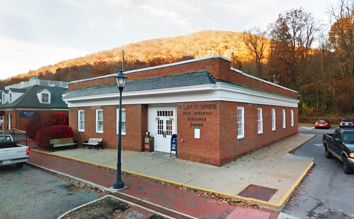 2793 Main St, Hot Springs, VA for sale Primary Photo- Image 1 of 1