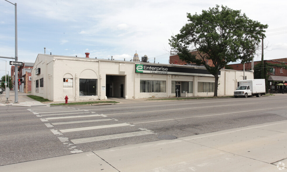 310 S 10th St, Lincoln, NE for lease - Building Photo - Image 1 of 12