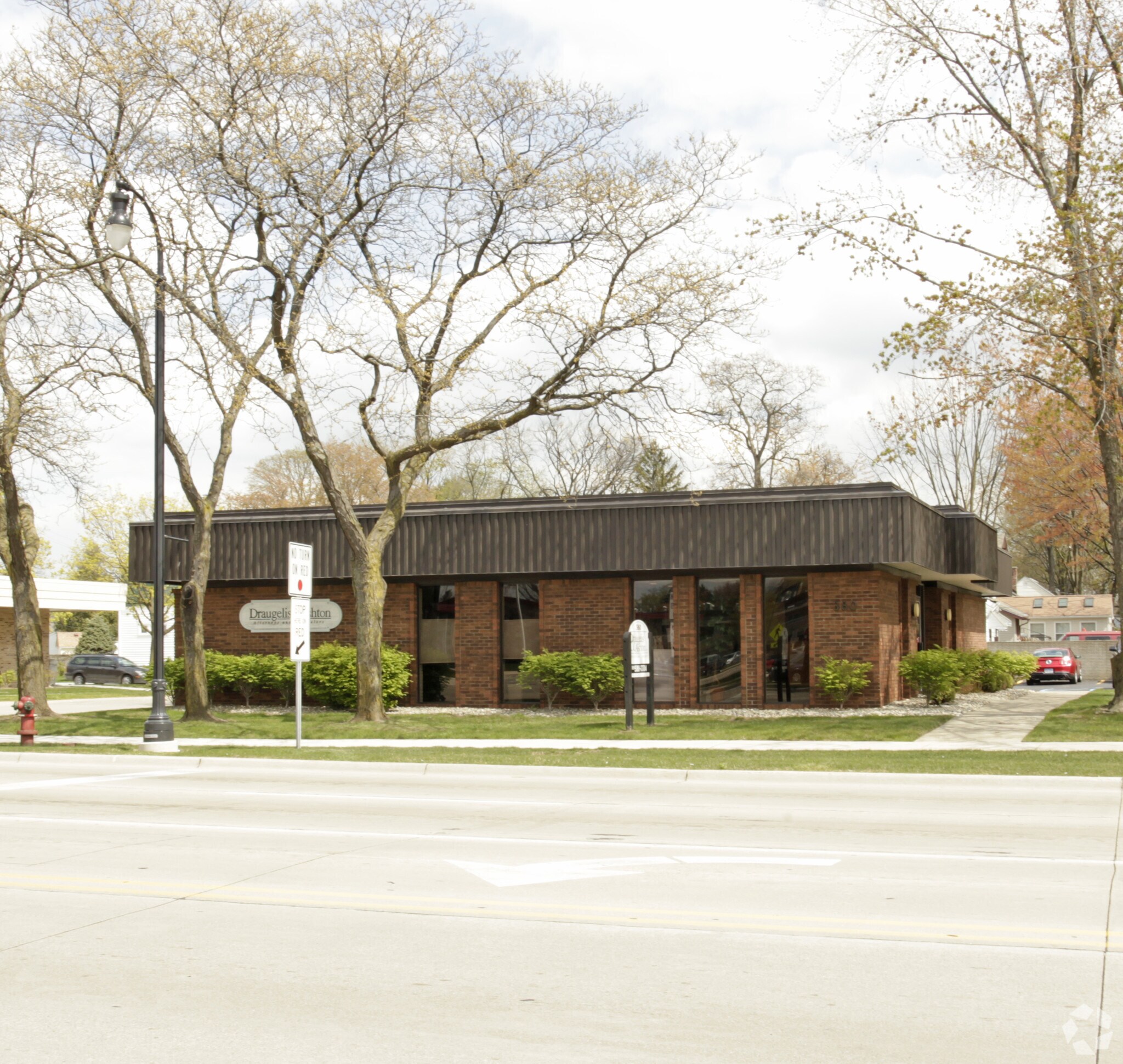 380 N Main St, Clawson, MI for sale Primary Photo- Image 1 of 1