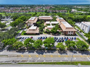 7800 W Oakland Park Blvd, Sunrise, FL - AERIAL  map view