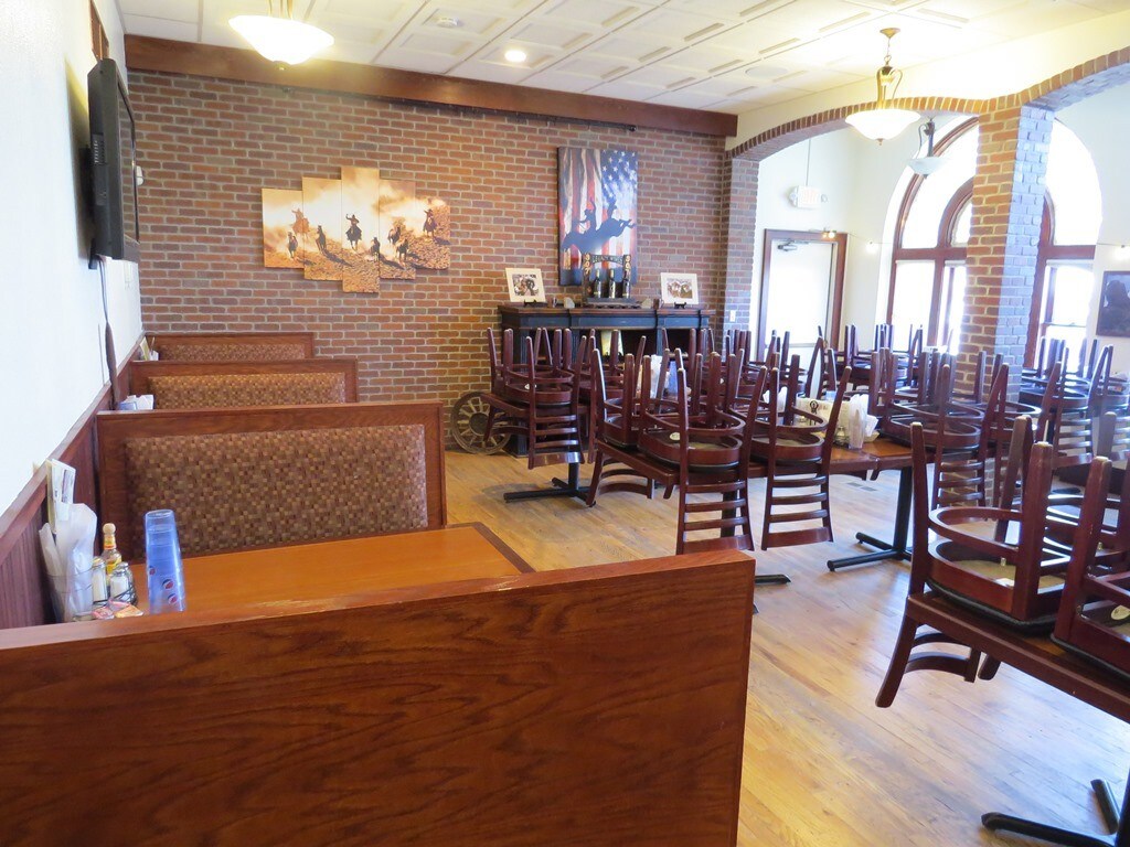 203 E Main St, Riverton, WY 82501 Retail for Sale