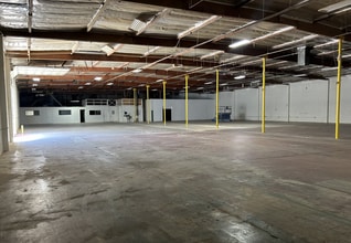 13600 Vaughn St, San Fernando, CA for lease Building Photo- Image 2 of 5