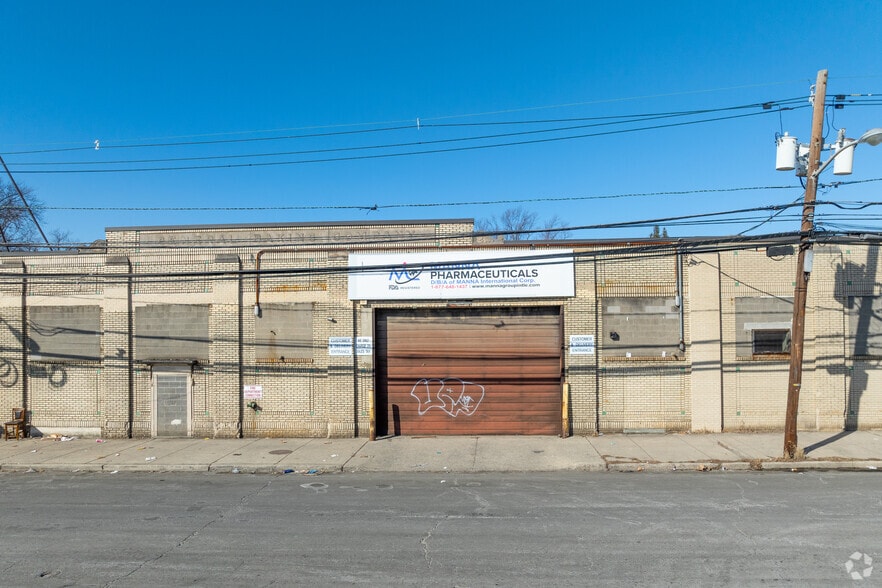 301-325 Brunswick Ave, Trenton, NJ for sale - Building Photo - Image 3 of 4