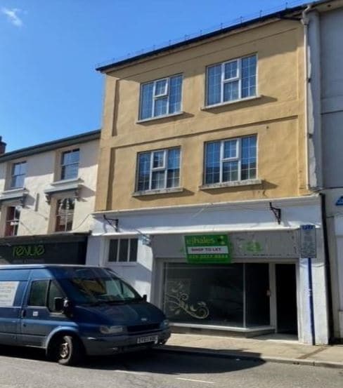 6 Cross St, Abergavenny for sale Primary Photo- Image 1 of 1