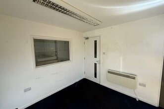 Kembrey Park, Swindon for lease Interior Photo- Image 2 of 3