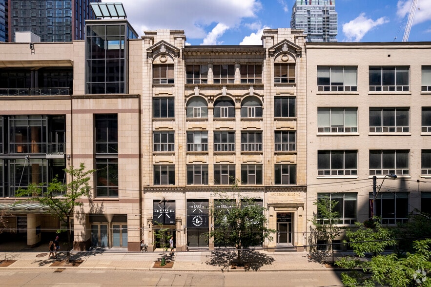 284 King St W, Toronto, ON for sale - Primary Photo - Image 1 of 1
